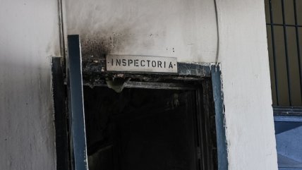 Incendio en Liceo Lastarria: Tres auxiliares con problemas respiratorios y un profesor quemado