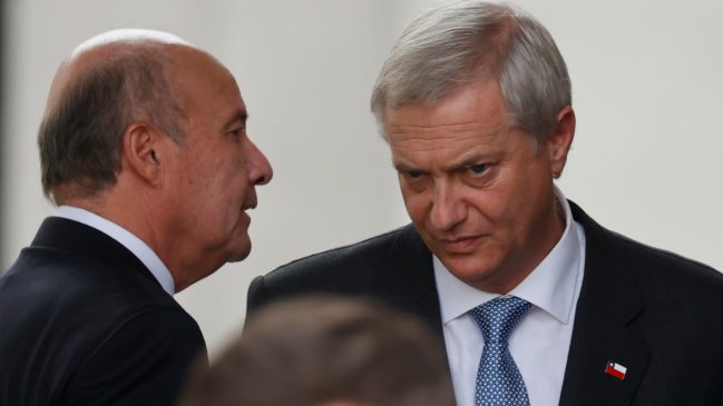 Polémica por caja fiscal: Oposición acusa a Quiroz de error y 