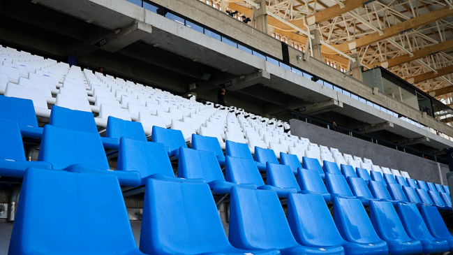 Solo abonados: La UC anunció acceso restringido de hinchas para recibir a Boca