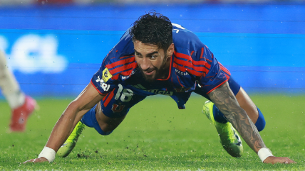 La U reaccionó al video de Lucero con kinesiólogo: No es normal que dé un diagnóstico y se publique