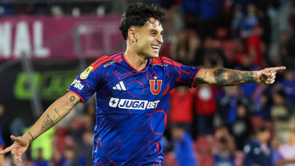   [VIDEO] Javier Altamirano desató la alegría de la U en el Nacional con el tercer gol ante La Serena 