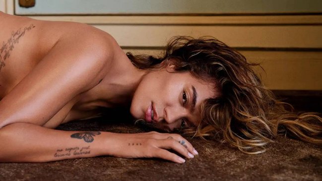 Karol G posó para la revista Playboy y habló por primera vez de su quiebre con Feid