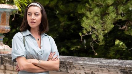   La actriz Aubrey Plaza espera a su primer hijo 