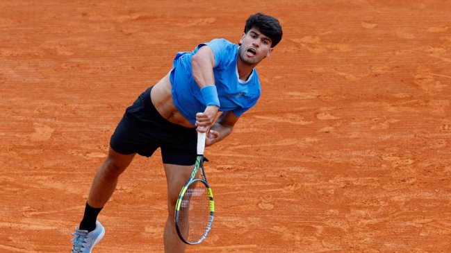 Alcaraz superó un duro escollo ante Etcheverry y avanzó a los cuartos de final en Montecarlo