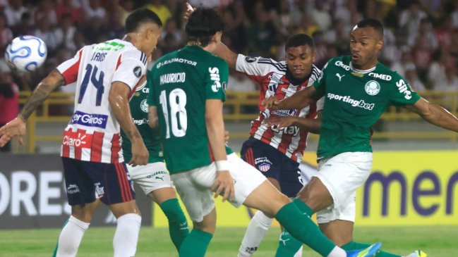 Tragedia tras Junior vs. Palmeiras: Un hincha murió en violentos disturbios