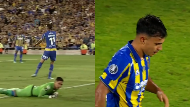 [VIDEO] No le devolvió el pase: Di María estalló de furia con Vicente Pizarro en Rosario Central