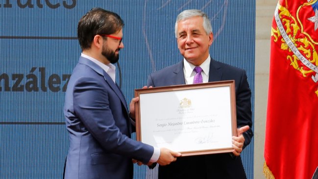 Sergio Lavandero, candidato a rector, comentó crisis en Azul Azul: Hay una tensión con los valores de la Universidad