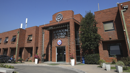   Gerente de Operaciones de la ANFP apuntó contra reprogramación para Colo Colo, la U y UC 