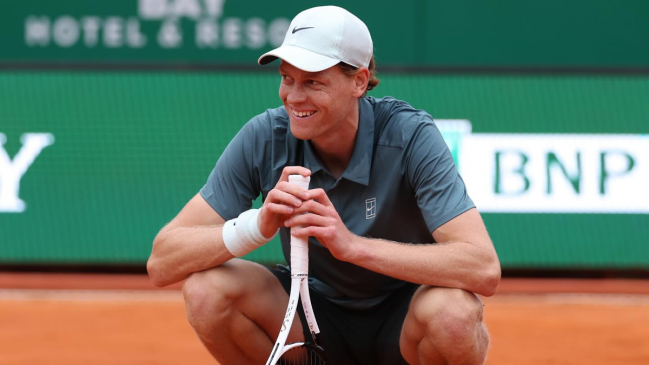 Jannik Sinner destronó a Carlos Alcaraz en Montecarlo y recuperó el número uno del mundo