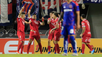   Diego Céspedes lideró el triunfo agónico de Ñublense sobre la U en el 