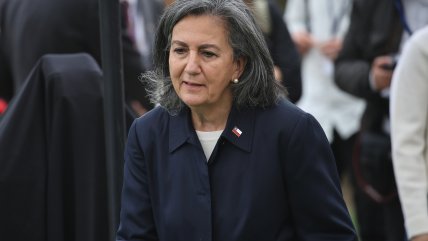 Ministra de Salud revela que hay 1.000 pacientes abandonados en hospitales: no tienen dónde ir