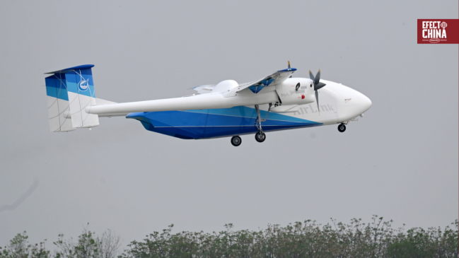 Avión no tripulado de China completa con éxito su vuelo inaugural