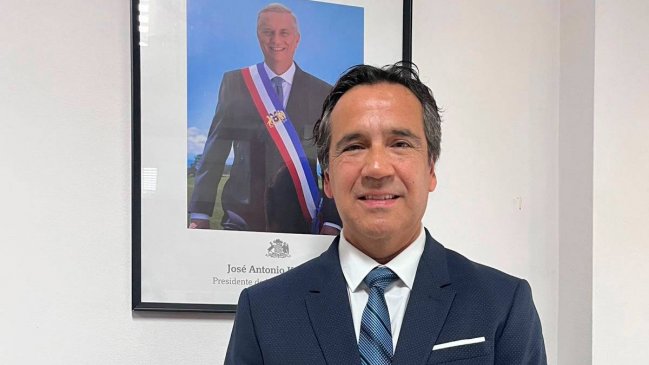 Renato Münster no asumirá como seremi de las Culturas metropolitano