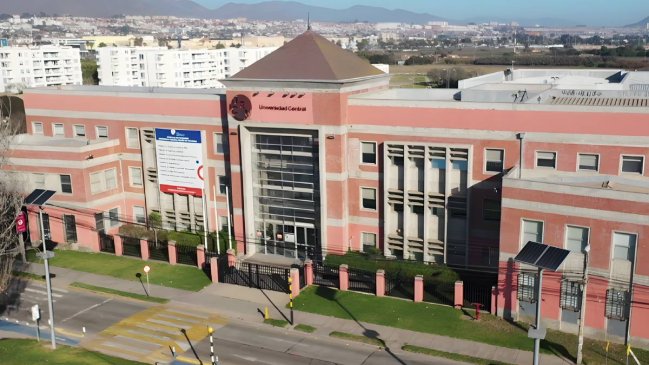 Formalizan a estudiante por falsa amenaza de tiroteo en universidad de La Serena: 