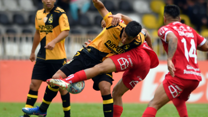   Ñublense rescató un empate ante Coquimbo Unido y se mantuvo en la parte alta de la Liga de Primera 