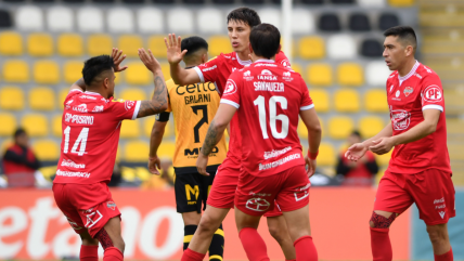  Ñublense llegó a ocho partidos consecutivos sin caer tras empate ante Coquimbo Unido 
