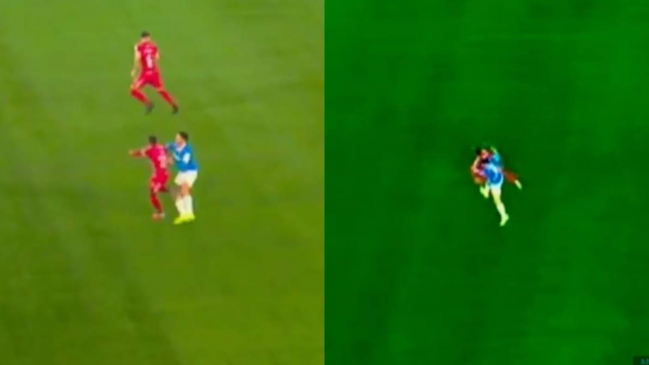 [VIDEO] ¿Era expulsión? La polémica jugada de Zampedri revisada en el VAR ante La Calera