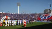 Gobierno insistirá en contar con hinchas de U. Católica en el clásico universitario