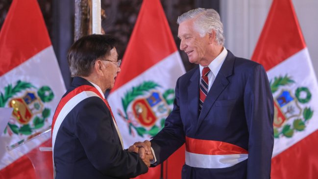 Exembajador de Perú en Chile asumió como canciller