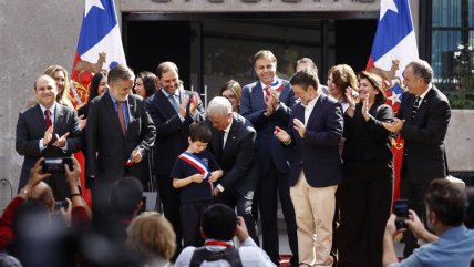   Presidente Kast encabezó inauguración de remodelación de Café Literario 