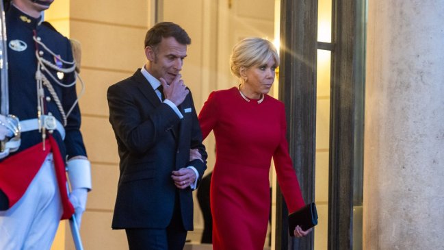 Esposa de Macron confesó que a veces se siente 