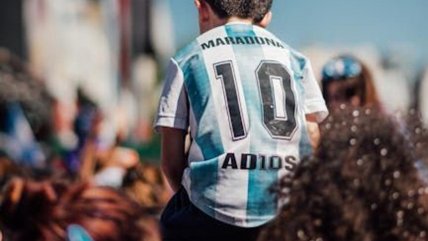   Hermana de Maradona: 