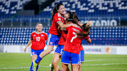 La Roja derrotó a Paraguay y tomó el liderato en el Sudamericano femenino sub 17