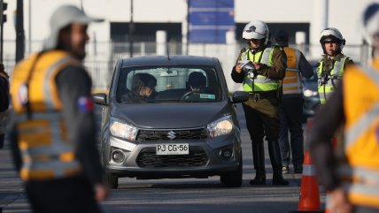   Este lunes comienza la restricción vehicular en Santiago: Revisa el calendario 