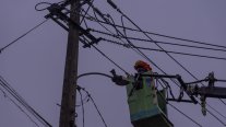 Energía que Conecta: Cómo CGE adapta el desarrollo de su servicio ante crisis climáticas