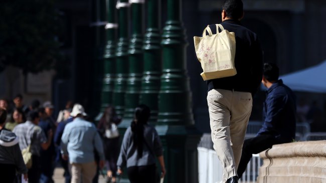 Efecto inflación: sueldos reales han caído 0,1% en 2026