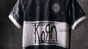 Olimpia lanzó una camiseta en colaboración con la banda Korn