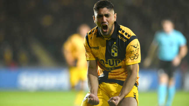 Guido Vadalá entró al equipo de la fecha en la Libertadores con su doblete para Coquimbo