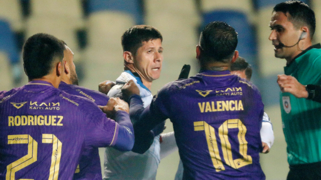 Cris Martínez le respondió a hincha que llamó 