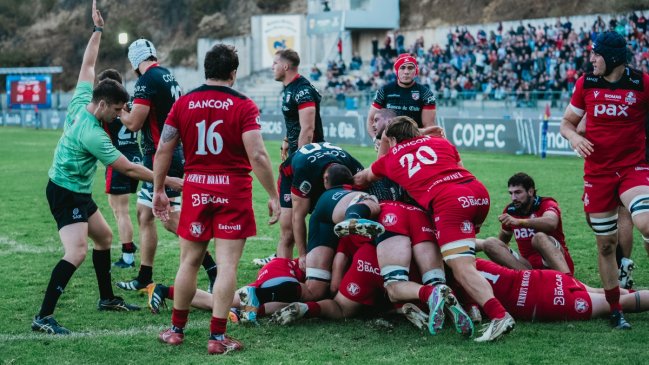 Selknam cortó su racha de triunfos y cayó ante el líder Dogos XV en el Súper Rugby Américas