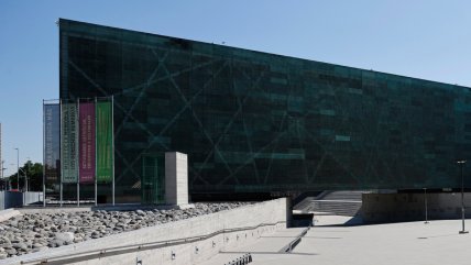 Museo de la Memoria celebra premio internacional, pero mira con 