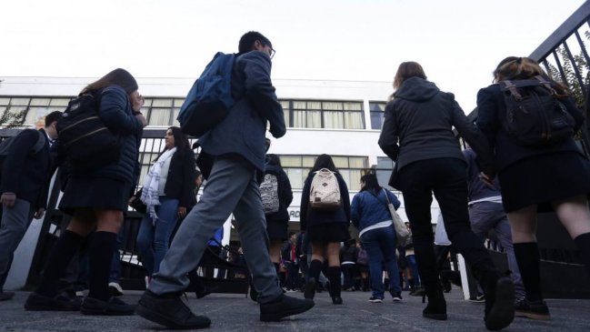 Alumna de octavo básico quedó inconsciente tras ser golpeada por compañera en Antofagasta