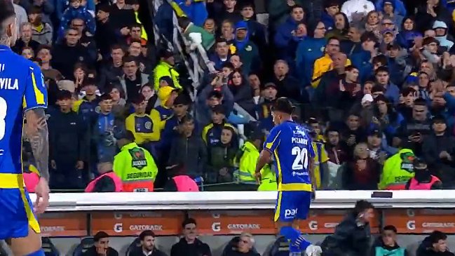   [VIDEO] Hinchas de Rosario Central ovacionaron a Vicente Pizarro con el 