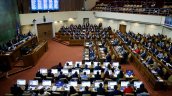Economista: Buscar acuerdos amplios con la izquierda es una forma de no avanzar