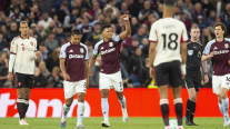 Aston Villa derribó a Liverpool y aseguró su clasificación a la Champions League
