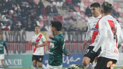   Santiago Wanderers doblegó a Curicó Unido y escaló a la parte alta en el Ascenso 