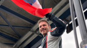 Benjamín Hites gritó campeón con su equipo en las 24 Horas de Nürburgring