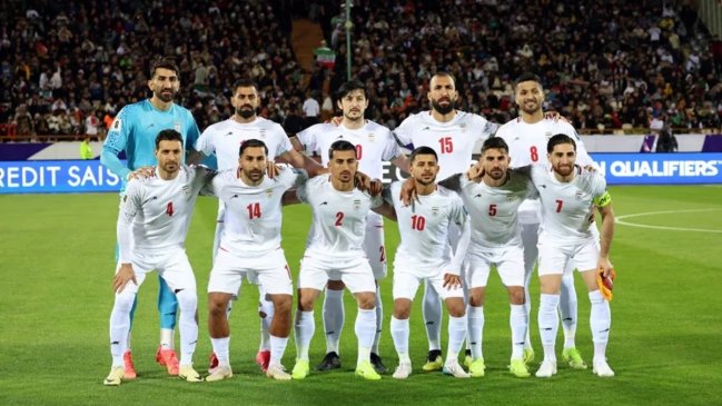 La selección iraní viajó a Turquía a la espera de las visas para ingresar a Estados Unidos