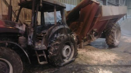 Atentado incendiario dejó tres máquinas quemadas en ruta entre Lautaro y Curacautín