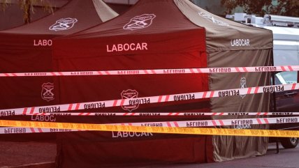  Hallaron cadáver al interior del canal Santa Marta en Maipú  