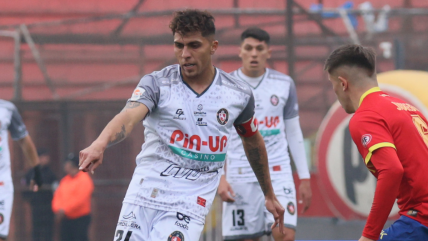 Unión Española está cerca de fichar a César Pinares y a un jugador de la U