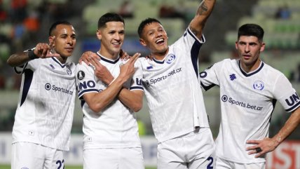   Arce brilló con triplete y metió a Independiente Rivadavia en octavos de la Libertadores 