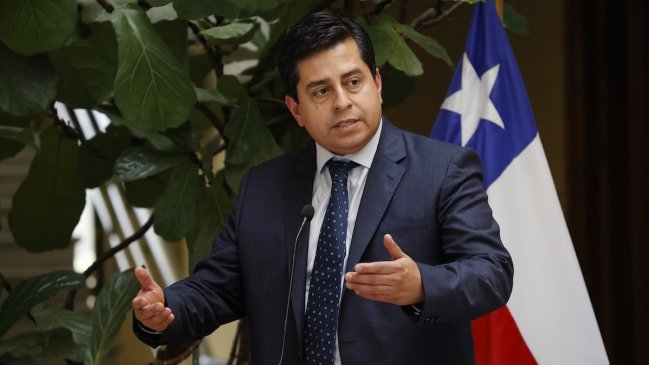 Senador Araya: 