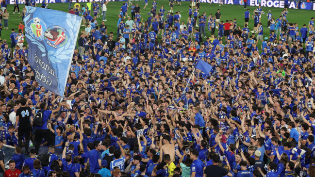 Jugadores de Osasuna se unieron a celebración con los hinchas de Getafe