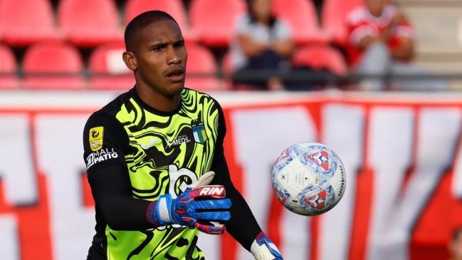 Omar Carabalí quedó fuera de la nómina de Ecuador para amistoso ante Arabia Saudita