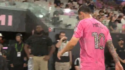   Messi encendió alarmas en Argentina: Pidió el cambio en duelo de la MLS 